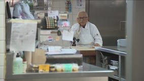 'It?s hard to say goodbye': Petey?s Bungalow in Oak Lawn closes after 63 years