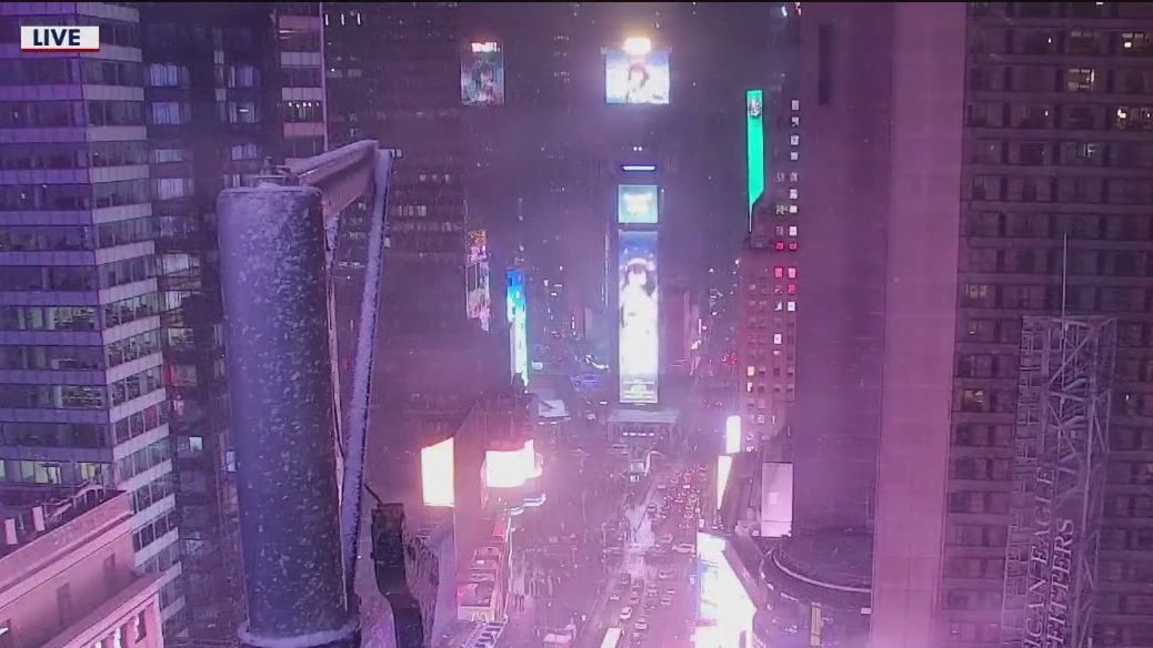 How is NYC handling the winter storm?