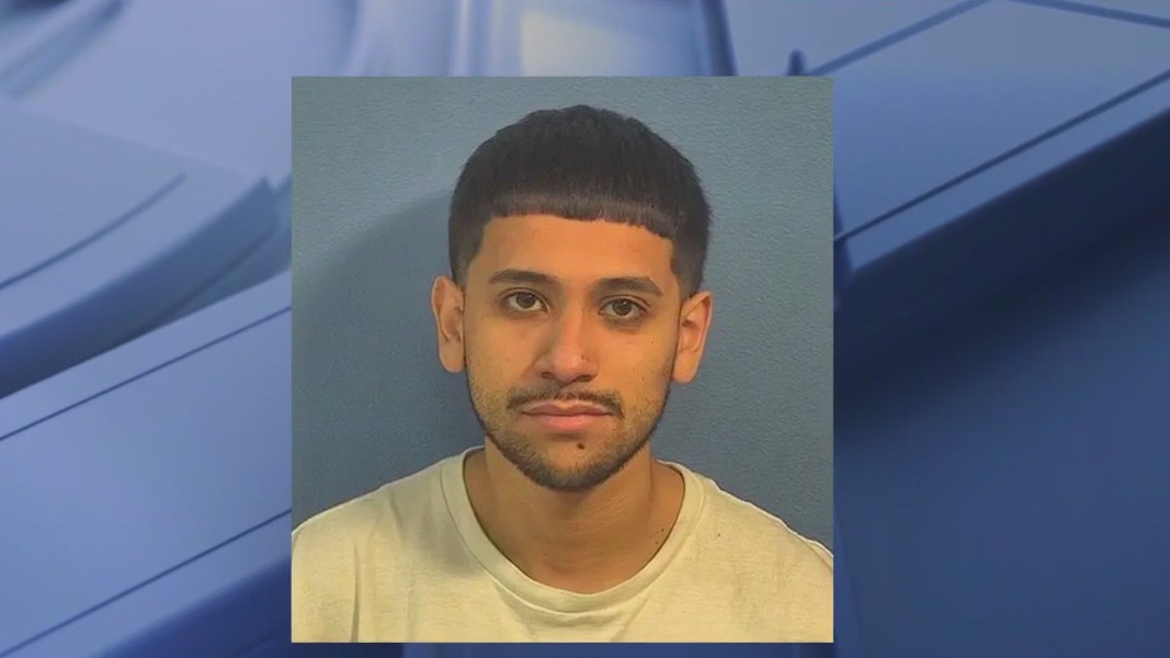 Cicero man remains in custody after botched escape attempt at DuPage ...
