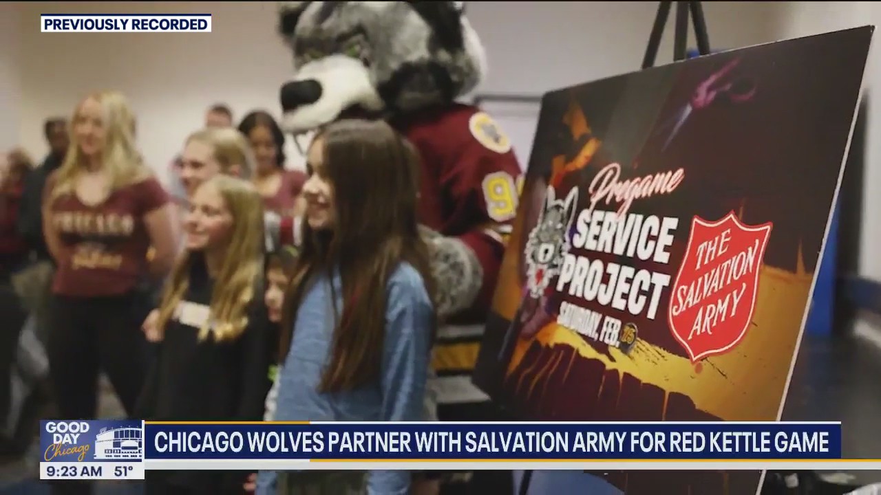 Chicago Wolves partner with Salvation Army for Red Kettle game