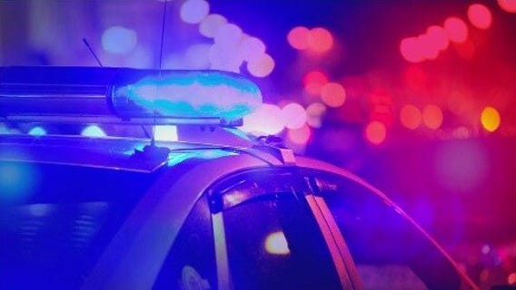 Off-duty Chicago police officer shot at in Hyde Park