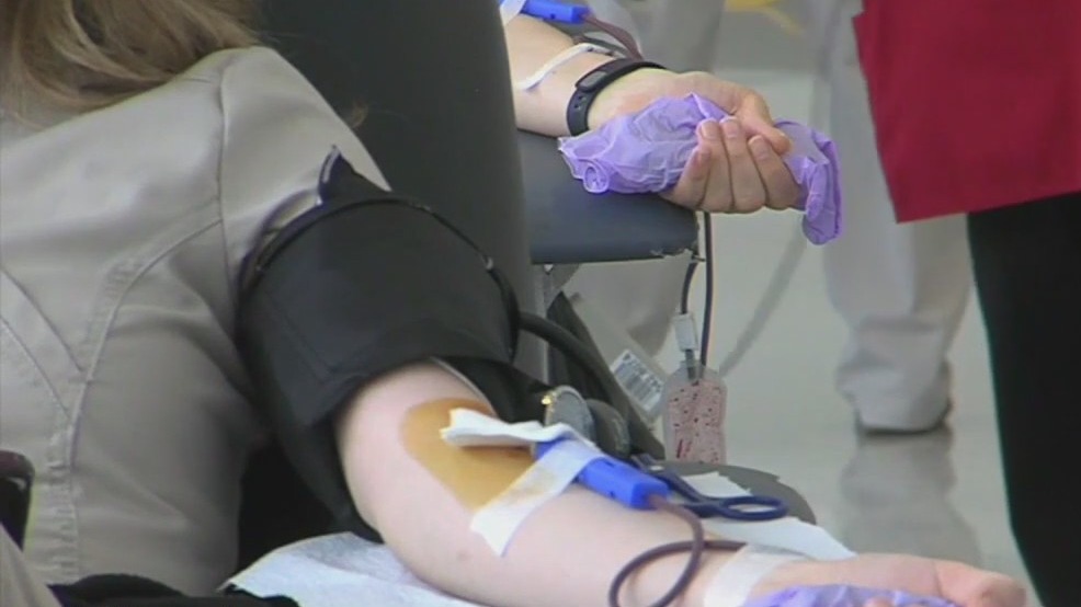 Roseland Community Hospital hosting Season of Giving blood donation drive