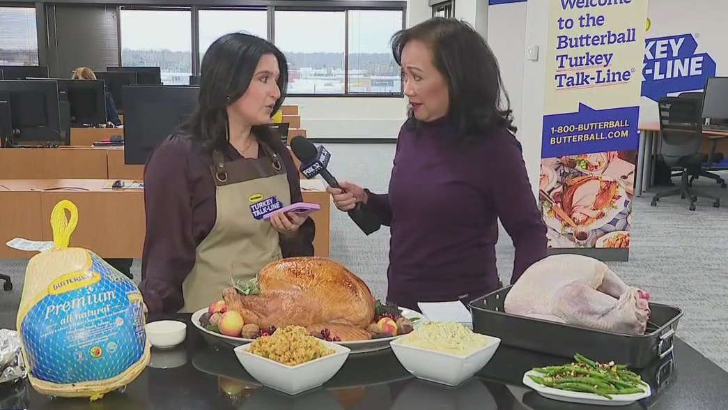 Joanie Lum tries her hand at the Butterball Turkey Talk-Line