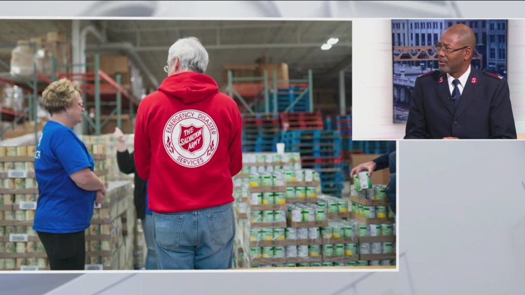 Salvation Army works to help Chicago area families in need this Giving Tuesday