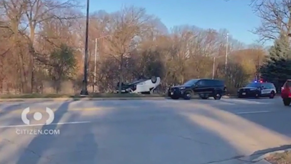 NB Edens Expressway shut down after fatal crash | FOX 32 Chicago