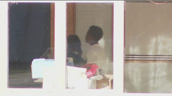 'Felt as cold as outside': Chicago-area parents upset with heating at schools