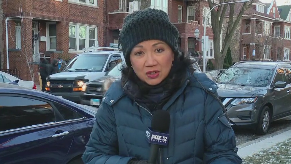 Man dies in Brighton Park fire | FOX 32 Chicago