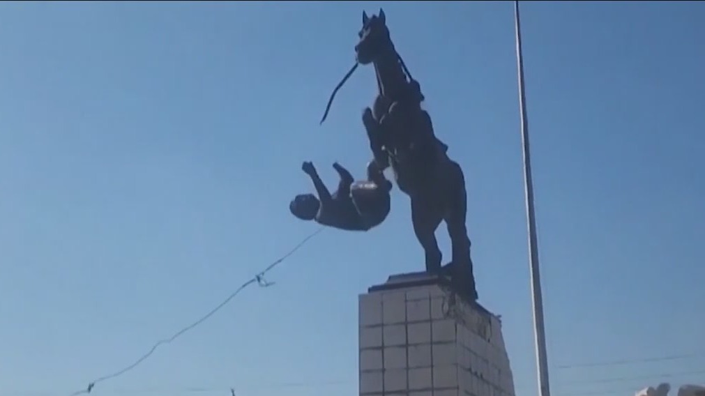 Syrian rebels say they've entered Damascus