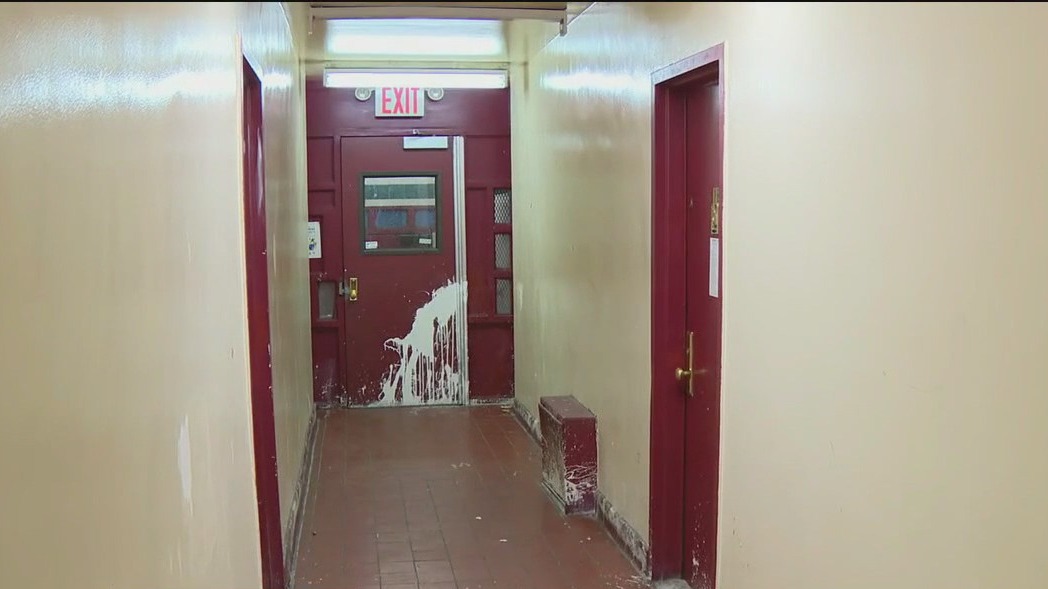 ICE arrests undocumented immigrant in the Bronx