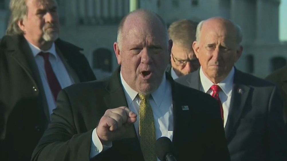 Trump pick for border czar slams Chicago leadership: 'Your mayor sucks and your governor sucks'