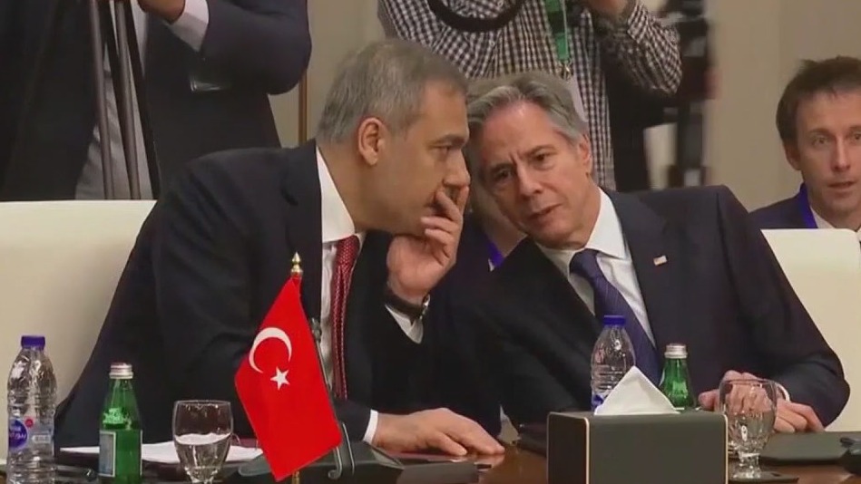 U.S., Turkey, Arab League members discuss how to help Syria move forward