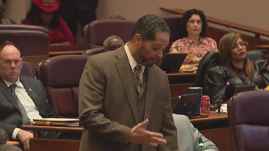 Chicago aldermen discuss budget ahead of vote
