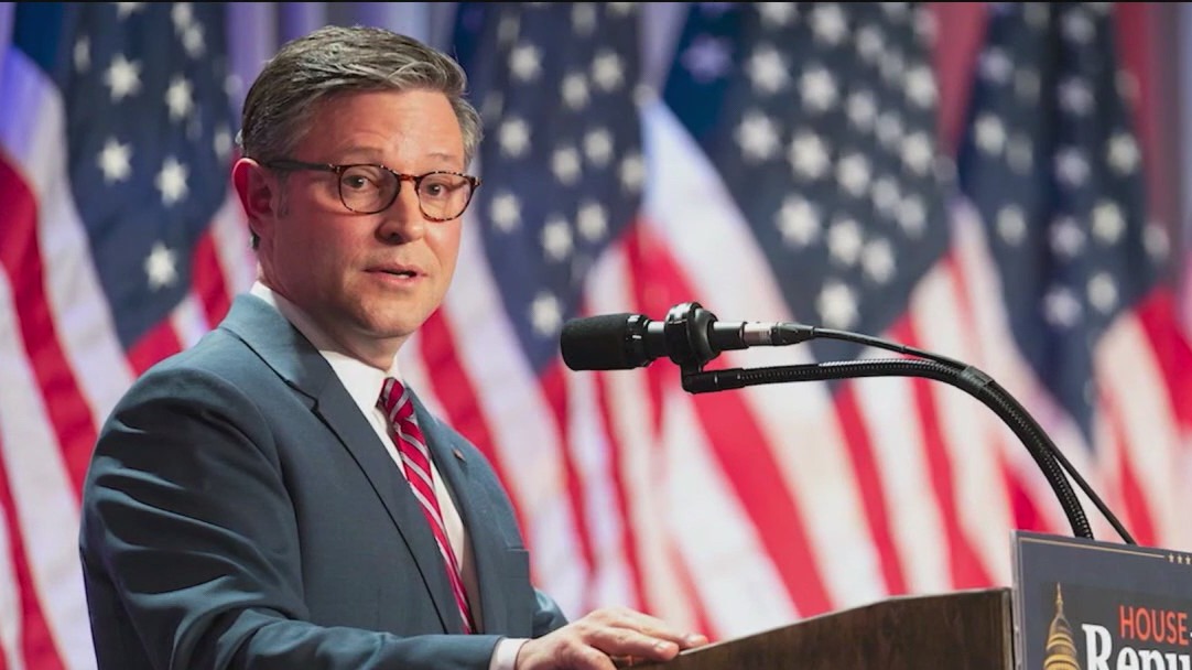 Mike Johnson reelected as House Speaker after narrow vote