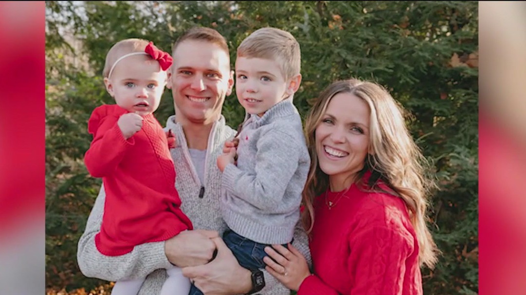 Fallen Illinois State Trooper honored in suburban memorial service