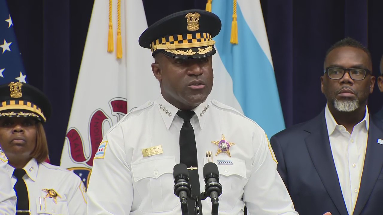 Chicago officials talk New Year's Eve safety, drop in violent crime in 2024