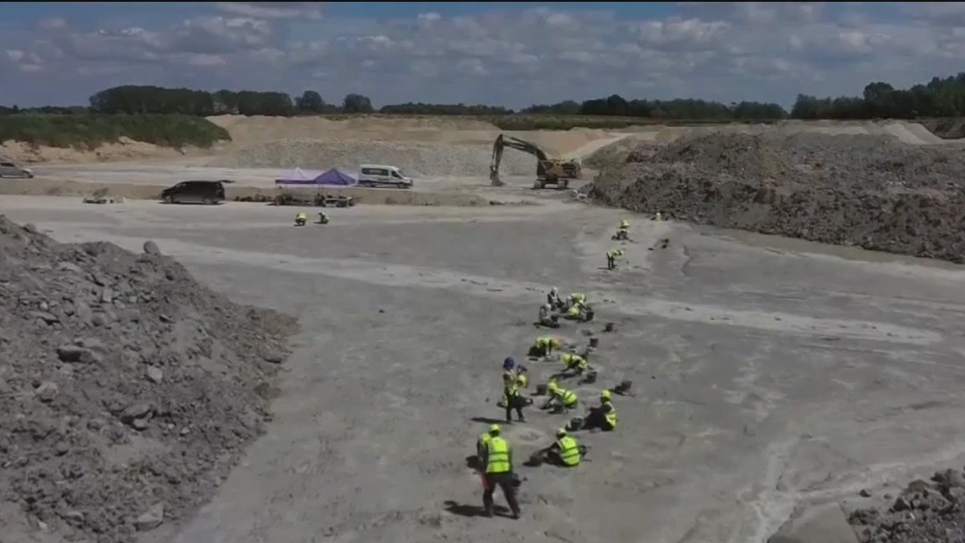 'Dinosaur highway' unearthed in England, dating back 166 million years