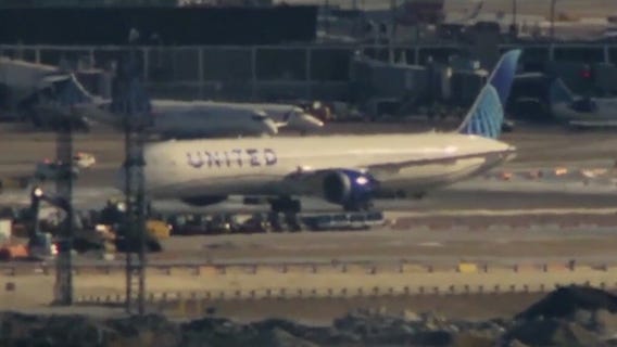 Plane clips another plane on O'Hare runway: reports
