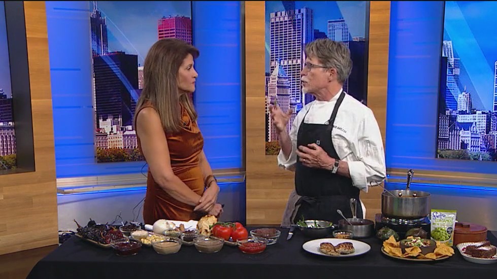 Rick Bayless to host live cooking class