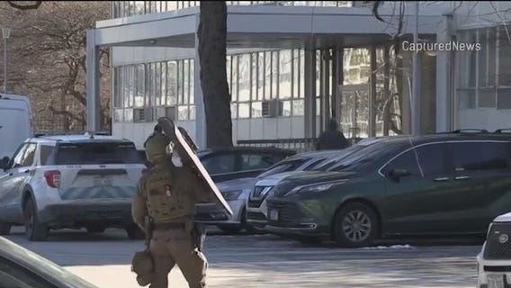 'Explosive materials' found inside Bronzeville apartment building