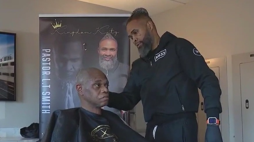 Chicago pastor cuts hair and lifts spirits with free services and support