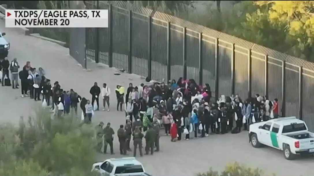 Trump deploys troops to southern border