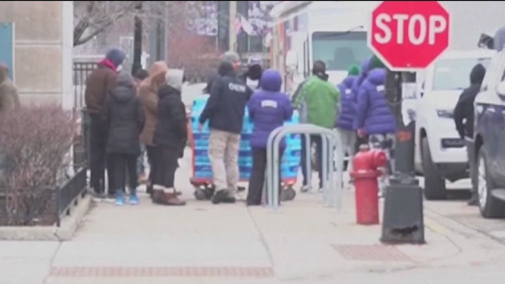 Chicago businesses receive grants to grow neighborhoods