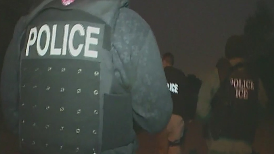 Chicago sees first immigration raids since Trump took office