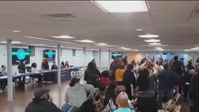 Fist fight breaks out at Tiffany Henyard's Thornton Township meeting