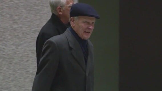 Jury deliberations continue in Michael Madigan trial