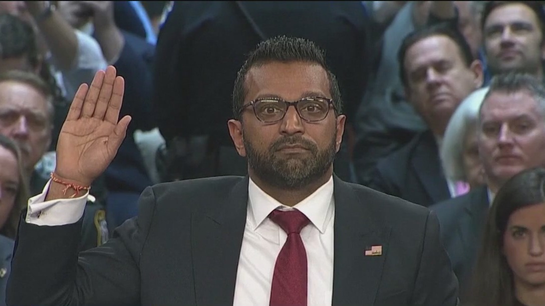 Top FBI officials brace for Trump shakeup