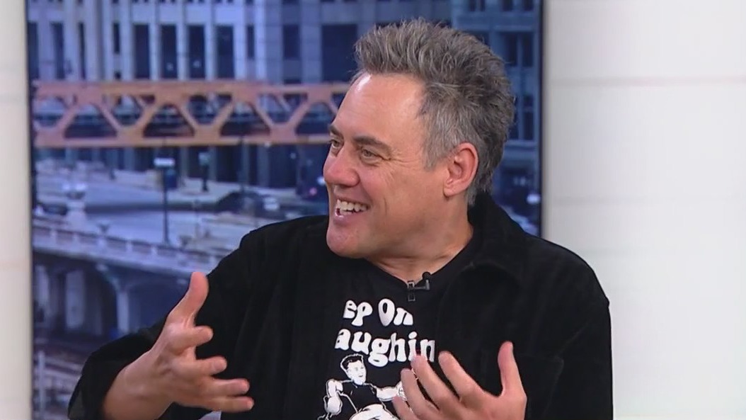 Orny Adams brings unique brand of comedy to Chicago Improv