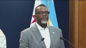 Poll sheds light on how voters view Chicago mayor, and it's not good