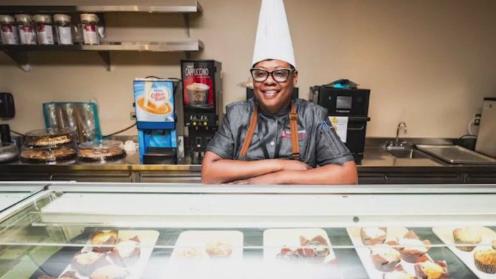 Block Club Chicago: Englewood fine dining restaurant gives back