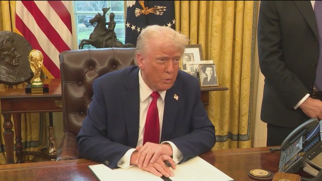 Trump tariffs with Mexico and Canada paused, what this means