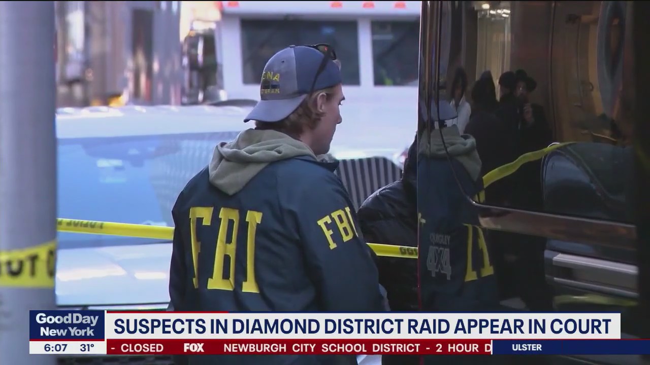 Prosecutors probe if Burrow theft suspects targeted Mahomes, Kelce