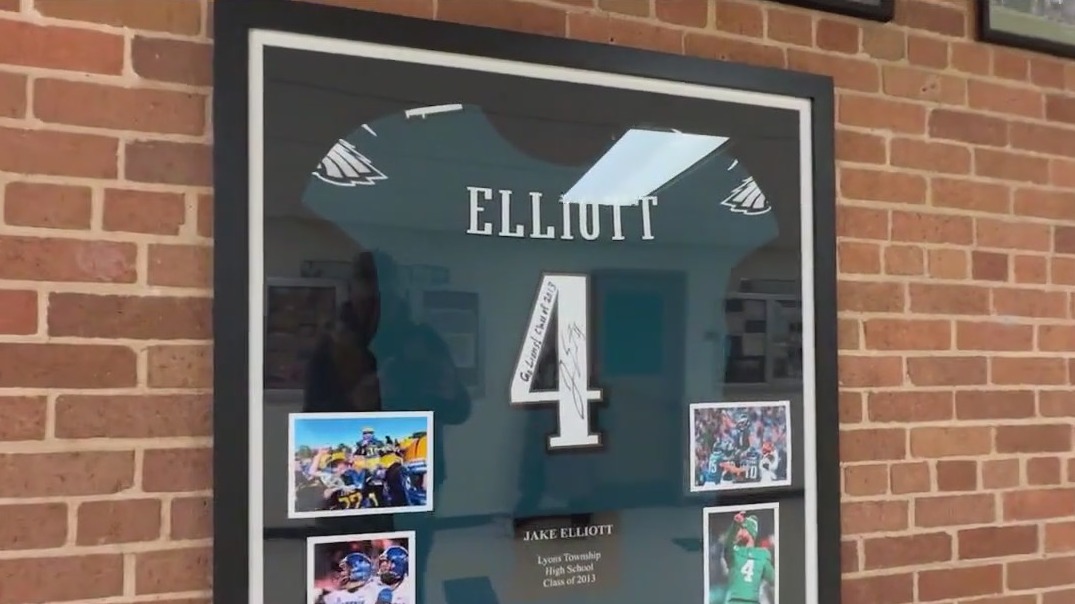 How Eagles kicker Jake Elliott's impact lasts at Lyons Township in his third Super Bowl