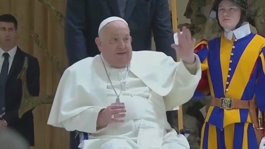 Pope Francis to remain hospitalized with infection