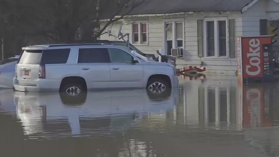 Deadly flooding slams portions of Kentucky and Tennessee