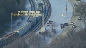 Metra UP-W train strikes pedestrian near Winfield