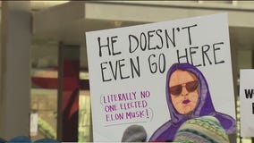 'Stop the billionaire takeover': Chicago protest takes aim at DOGE layoffs