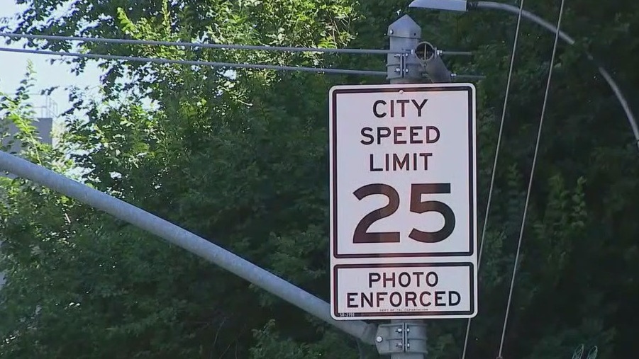 Chicago drivers sound off on proposal to lower citywide speed limit