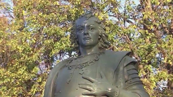 Chicago aldermen push to restore Columbus statues