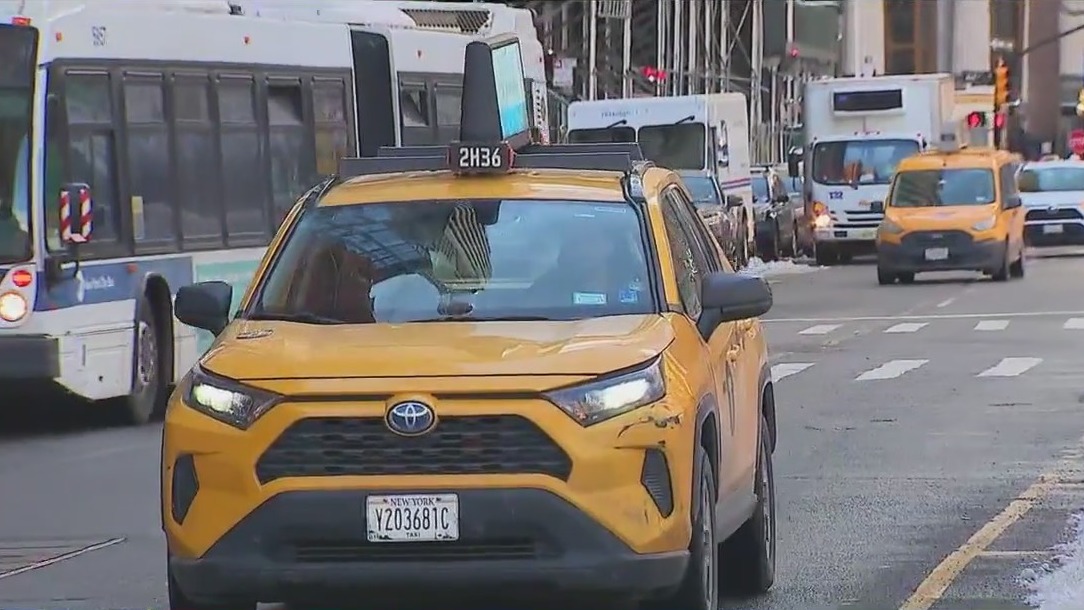 NYC Council reviews taxi industry