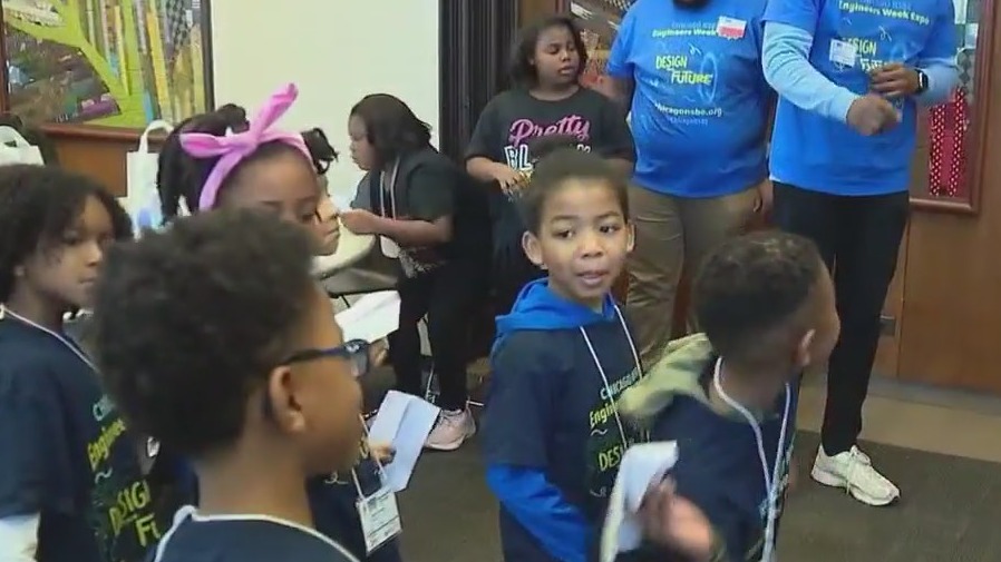 Chicago students learn about careers in engineering
