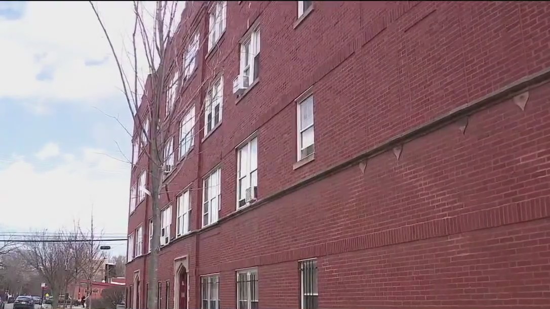 Chicago police seek leads in violent sexual attack on elderly woman