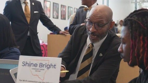 Chicago career expo helps young people find their path