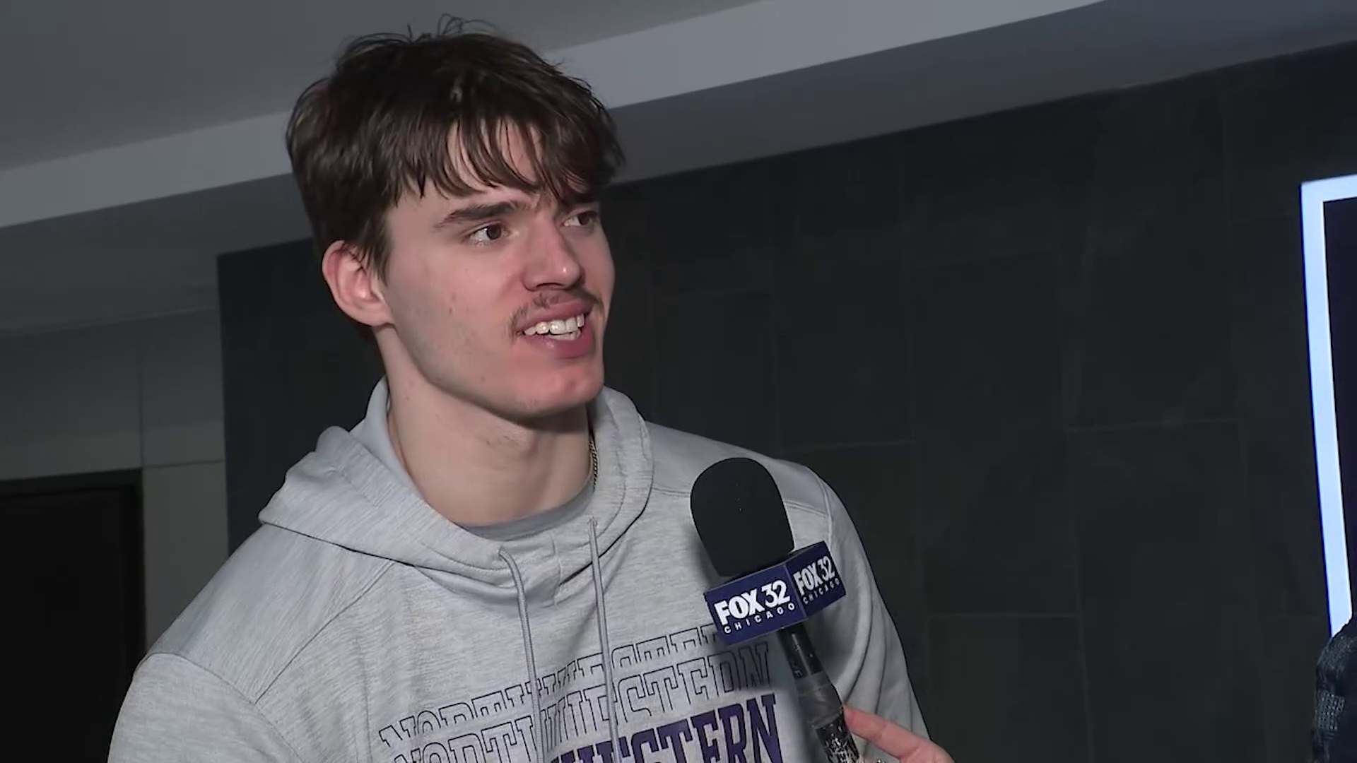 Brooks Barnhizer talks Senior Night 1-on-1 with Cassie Carlson