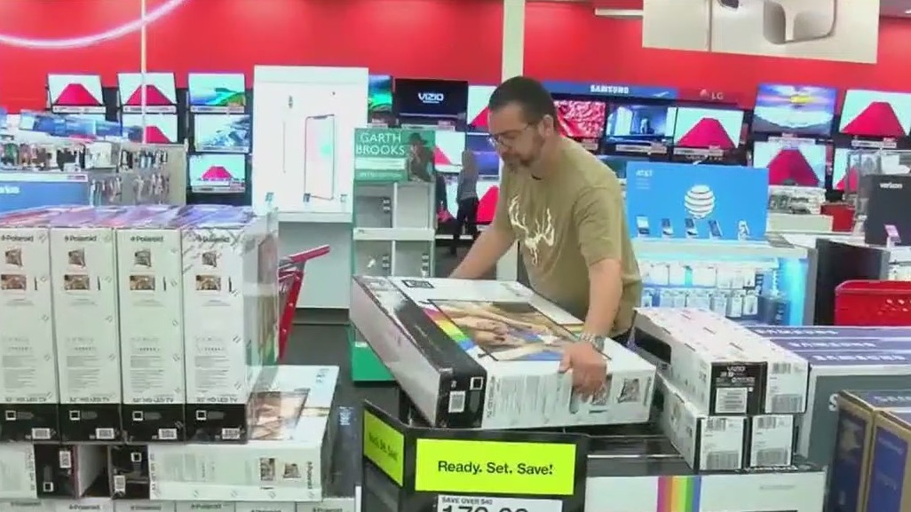 Some consumers 'doom' spend ahead of tariff impact