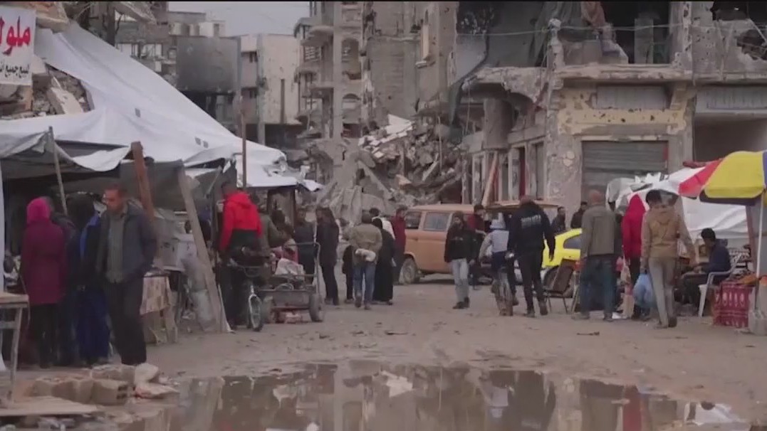 Israel cuts off electricity to Gaza