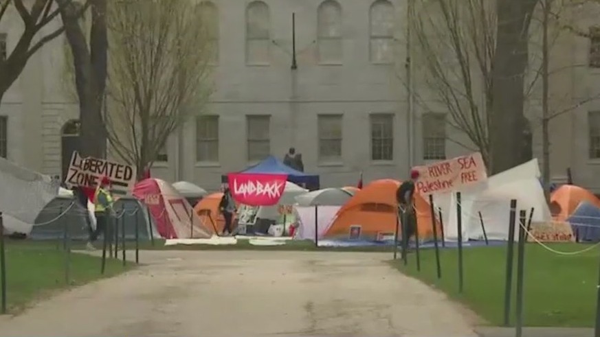 Trump admin warns universities to protect Jewish students or lose funding